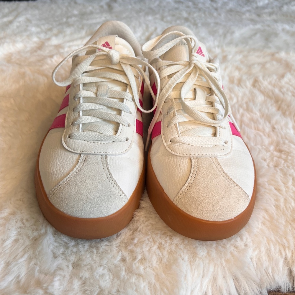 Adidas Women's VL Court 3.0 Sneaker - Picture 3 of 7